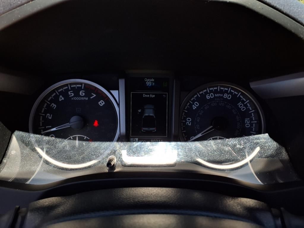 2023 Toyota Tacoma TRD Sport V6 photo 12