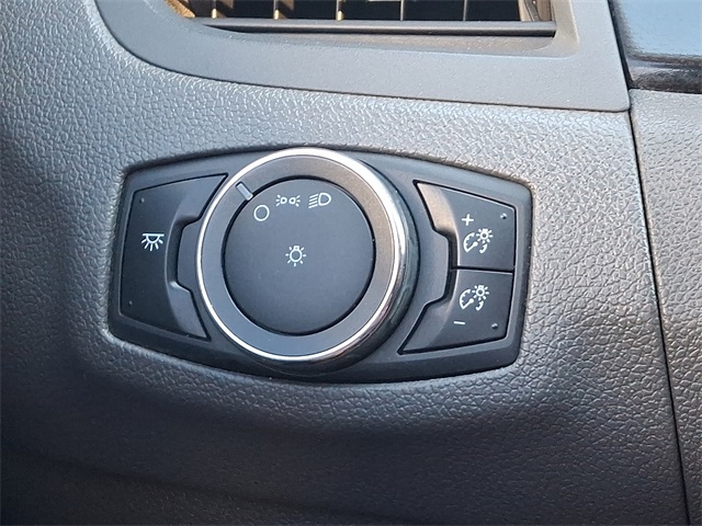 2014 Ford Edge SE photo 23