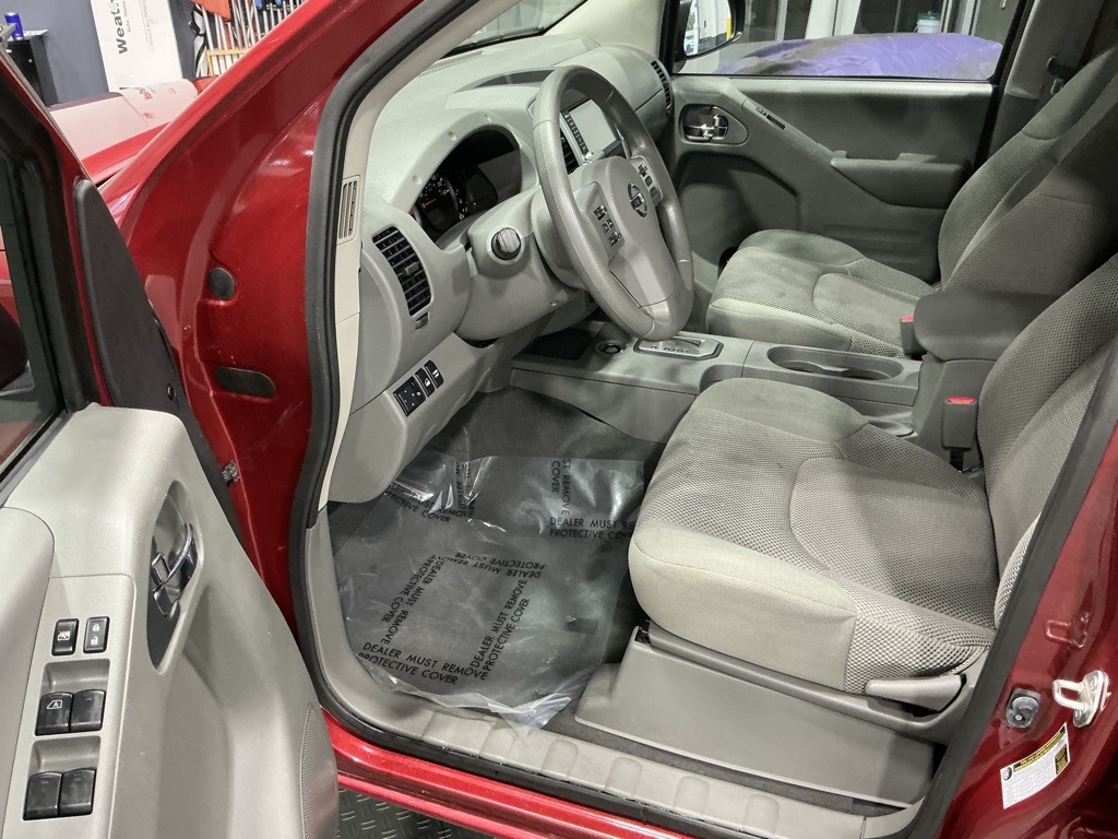 2021 Nissan Frontier SV photo 3