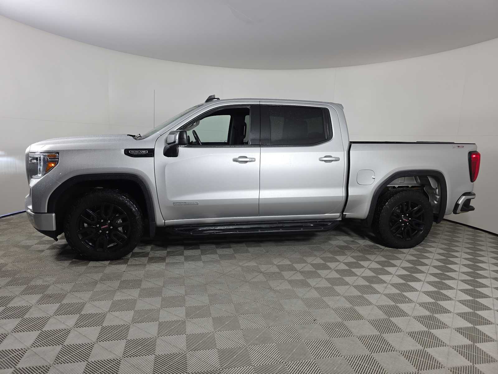 2020 Gmc Sierra 1500 Elevation photo 4