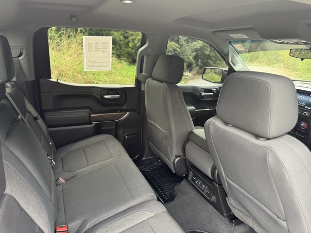 2019 Chevrolet Silverado 1500 RST photo 14