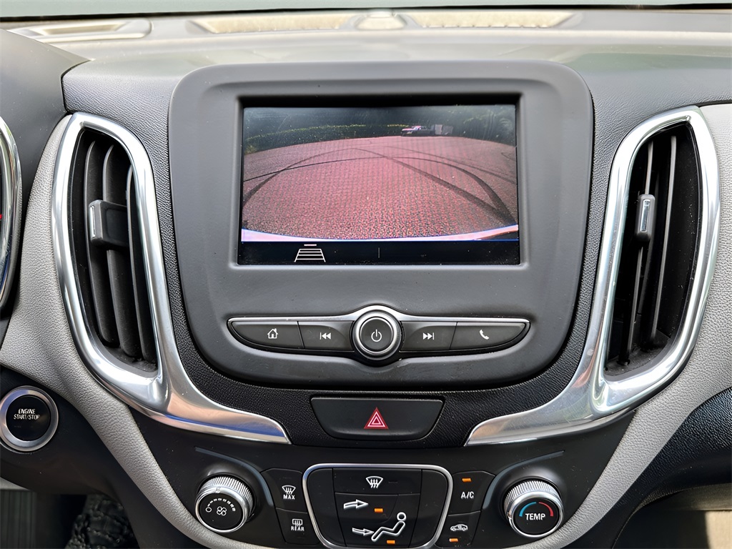 2020 Chevrolet Equinox LS photo 14