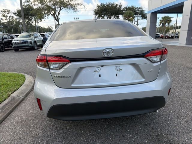 2024 Toyota Corolla LE photo 4