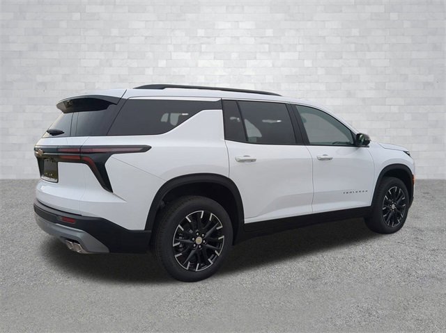 2026 Chevrolet Traverse photo 4