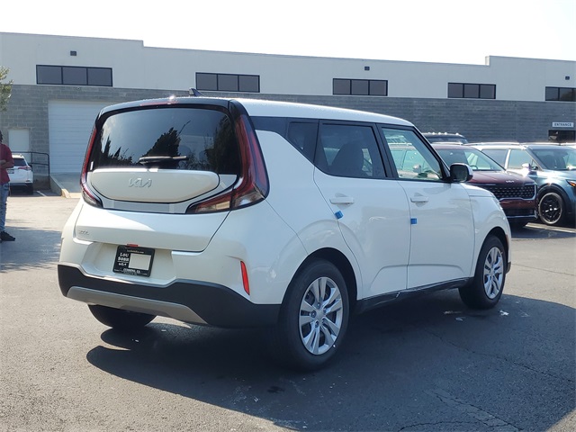 2025 Kia Soul LX S photo 4