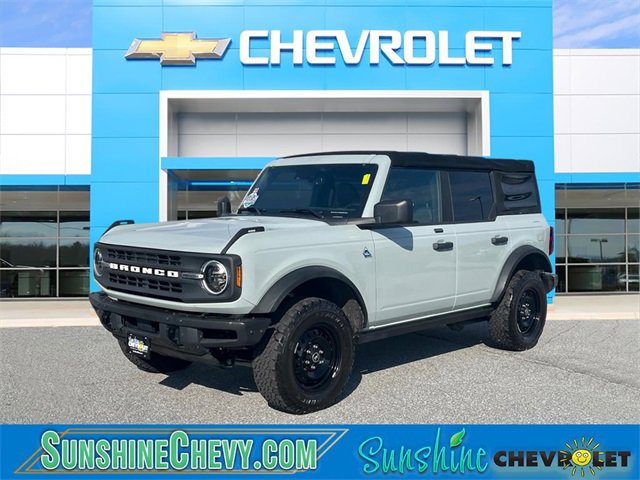 2021 Ford Bronco 4-Door Base's photo