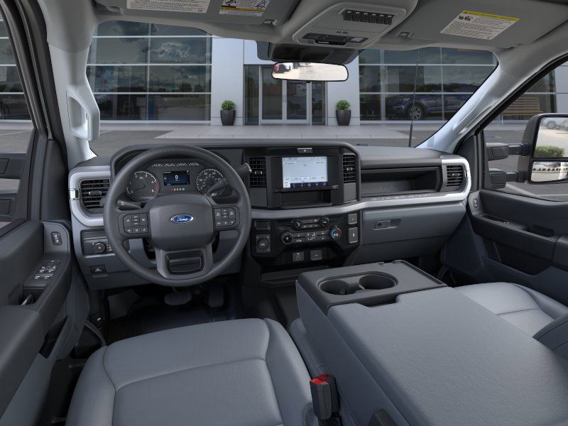 2026 Ford F-350 photo 9
