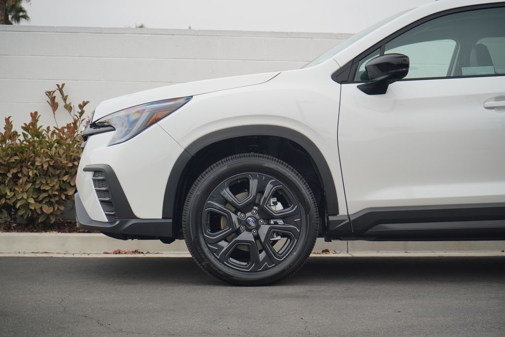 2025 Subaru Ascent Onyx Edition photo 2