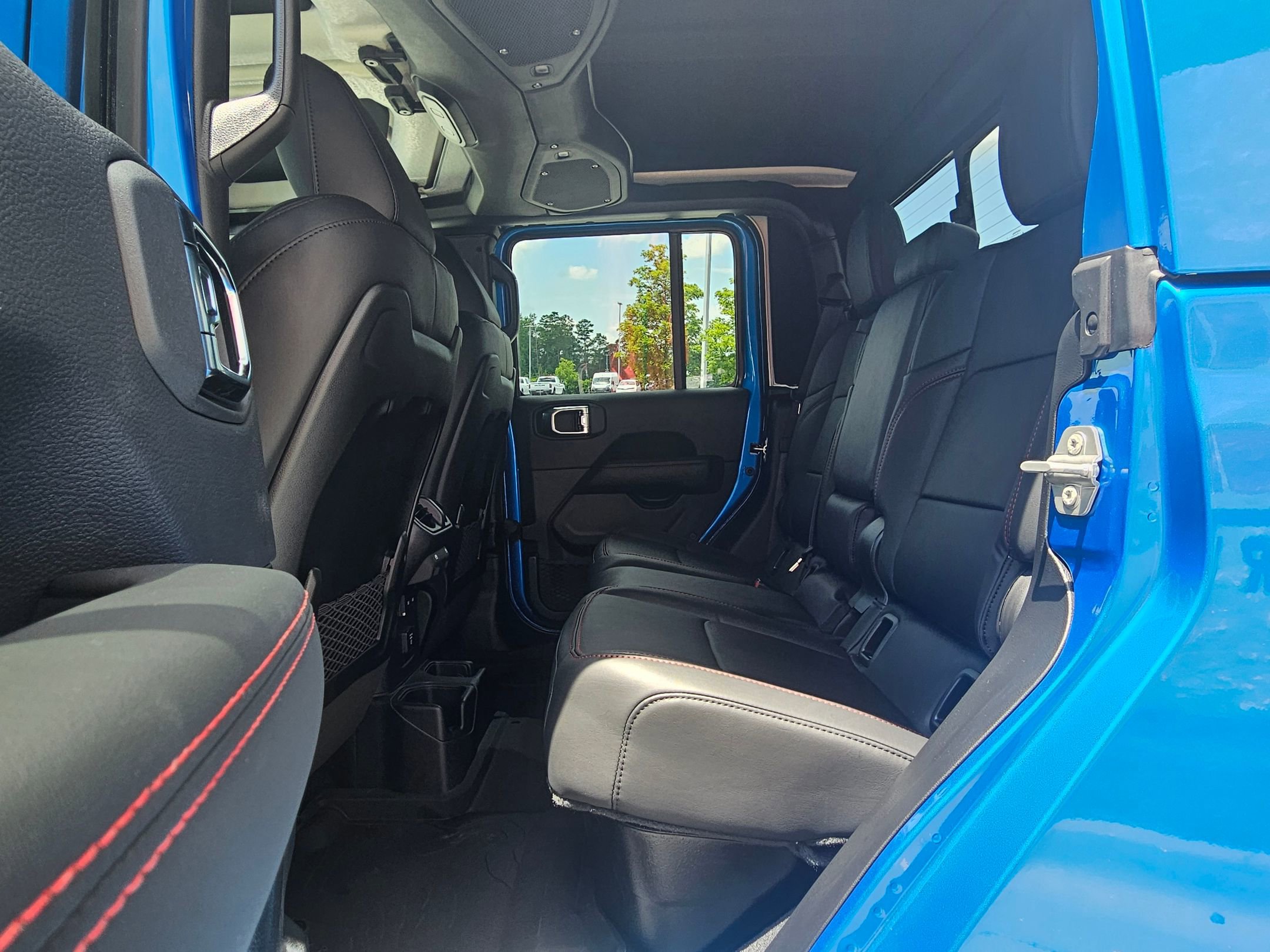 2025 Jeep Gladiator Rubicon photo 21
