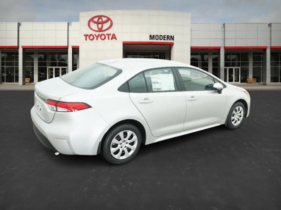 2025 Toyota Corolla LE photo 21