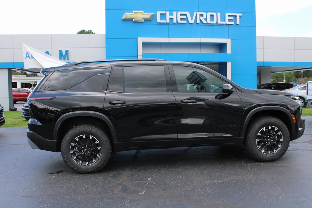 2026 Chevrolet Traverse Z71 photo 7