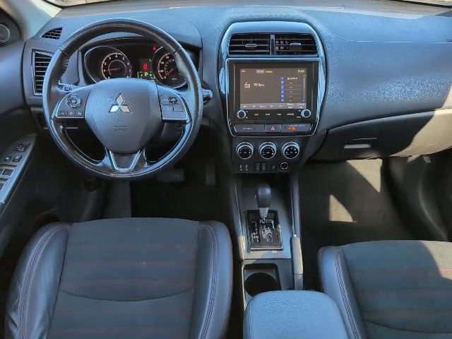 2022 Mitsubishi Outlander Sport SE photo 4