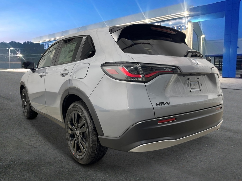 2026 Honda HR-V Sport photo 3