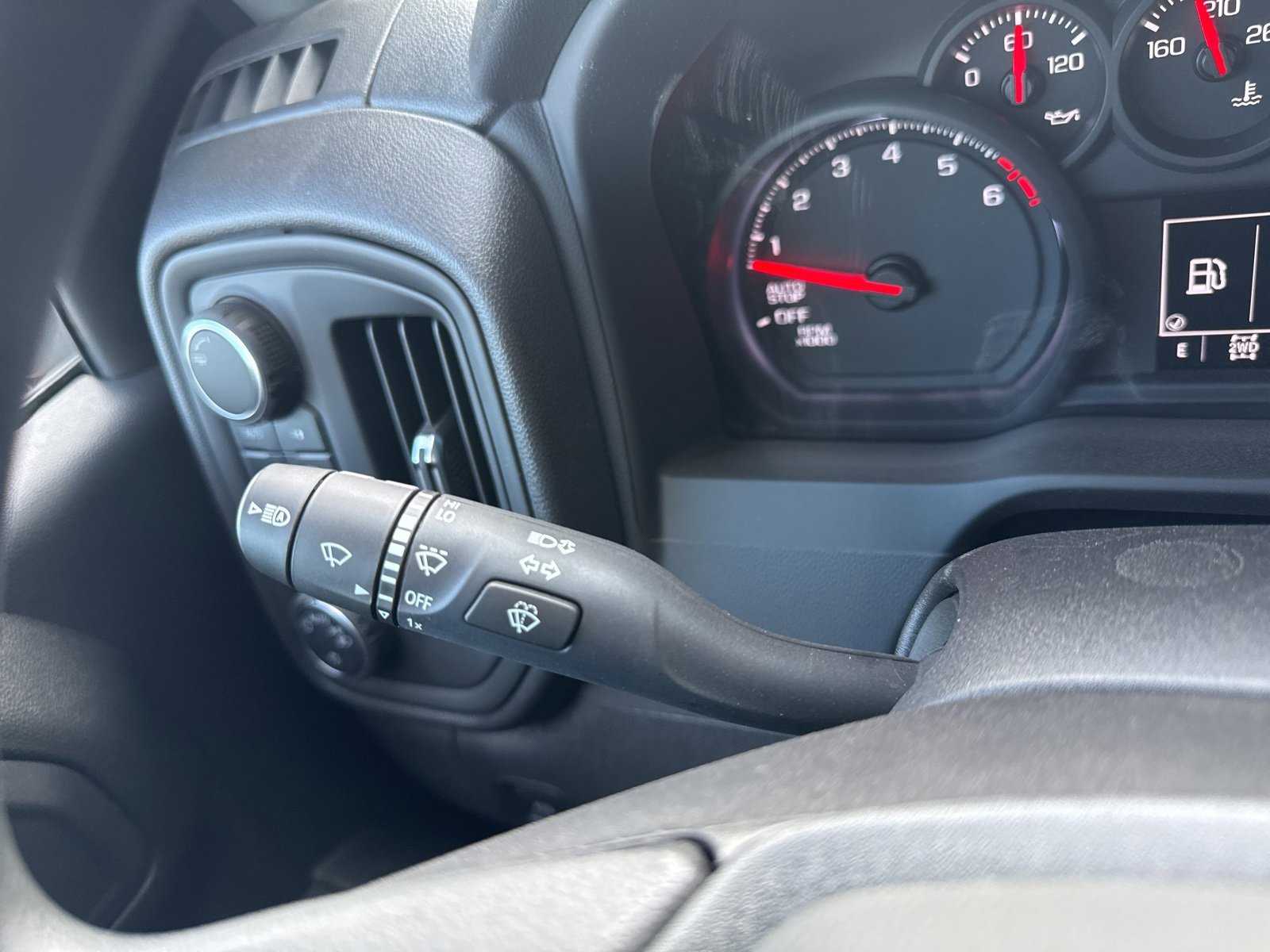 2025 Chevrolet Silverado 1500 photo 23