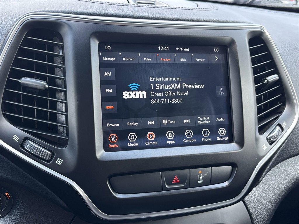 2022 Jeep Cherokee Latitude Lux photo 26