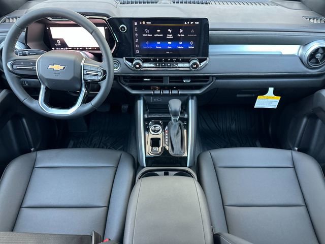 2025 Chevrolet Colorado Work Truck LT photo 13