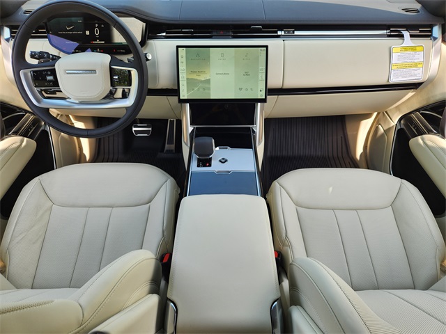 2025 Land Rover Range Rover SE photo 15