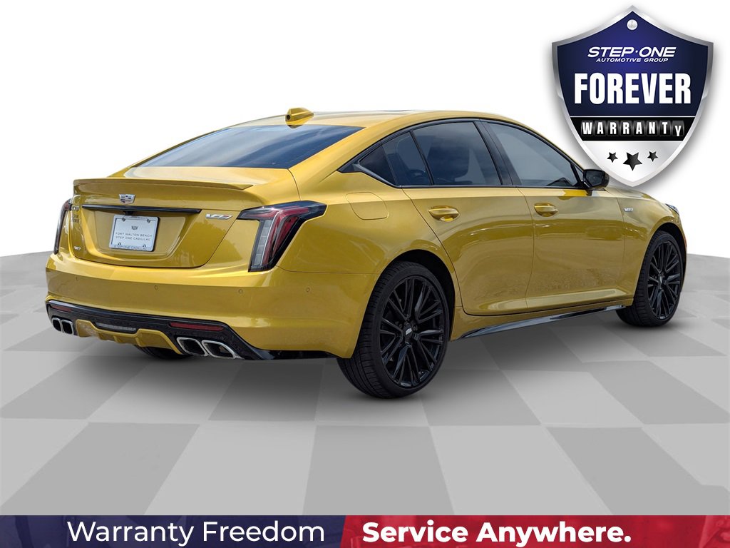 2024 Cadillac CT5 V photo 3