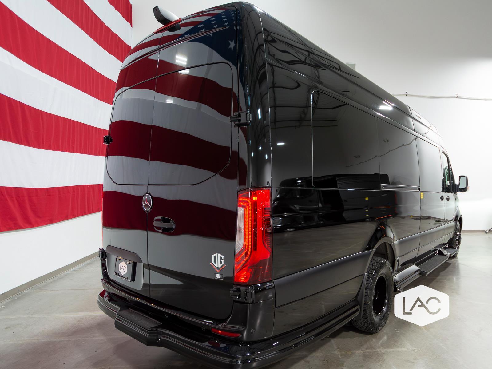 2024 Mercedes Benz Sprinter 3500 photo 6