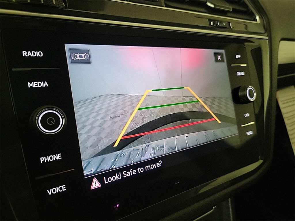 2024 VOLKSWAGEN TIGUAN - Image 17