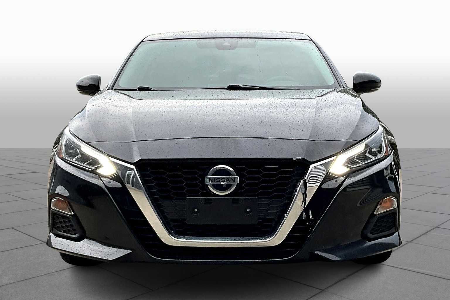 Used 2021 Nissan Altima SV with VIN 1N4BL4DV9MN311406 for sale in Stafford, TX