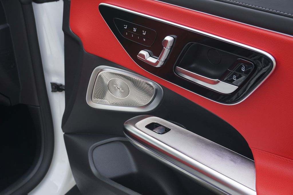 2026 Mercedes Benz CLE 300 4MATIC Cabriolet photo 53