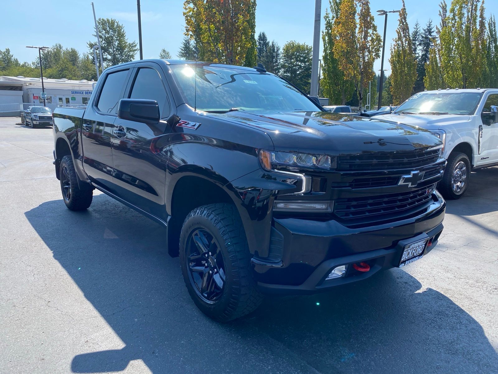 2022 Chevrolet Silverado 1500 LT Trail Boss photo 3