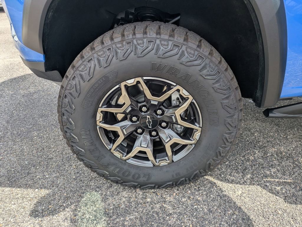2025 Chevrolet Colorado ZR2 photo 9