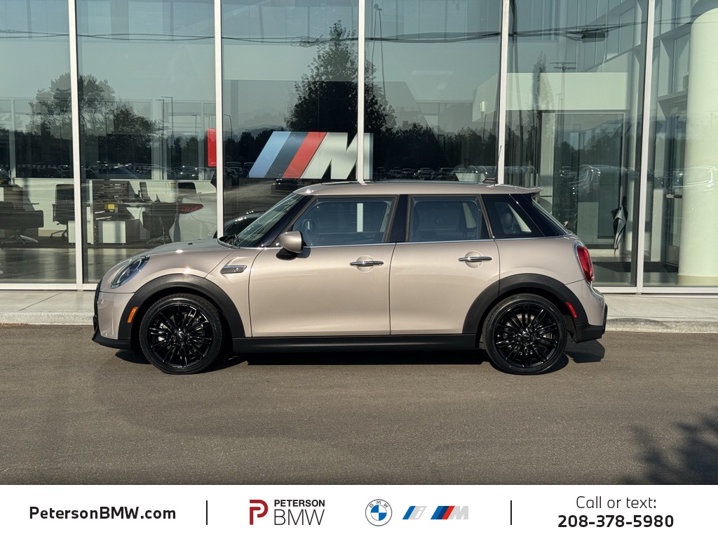 2024 Mini Cooper Hardtop S photo 3