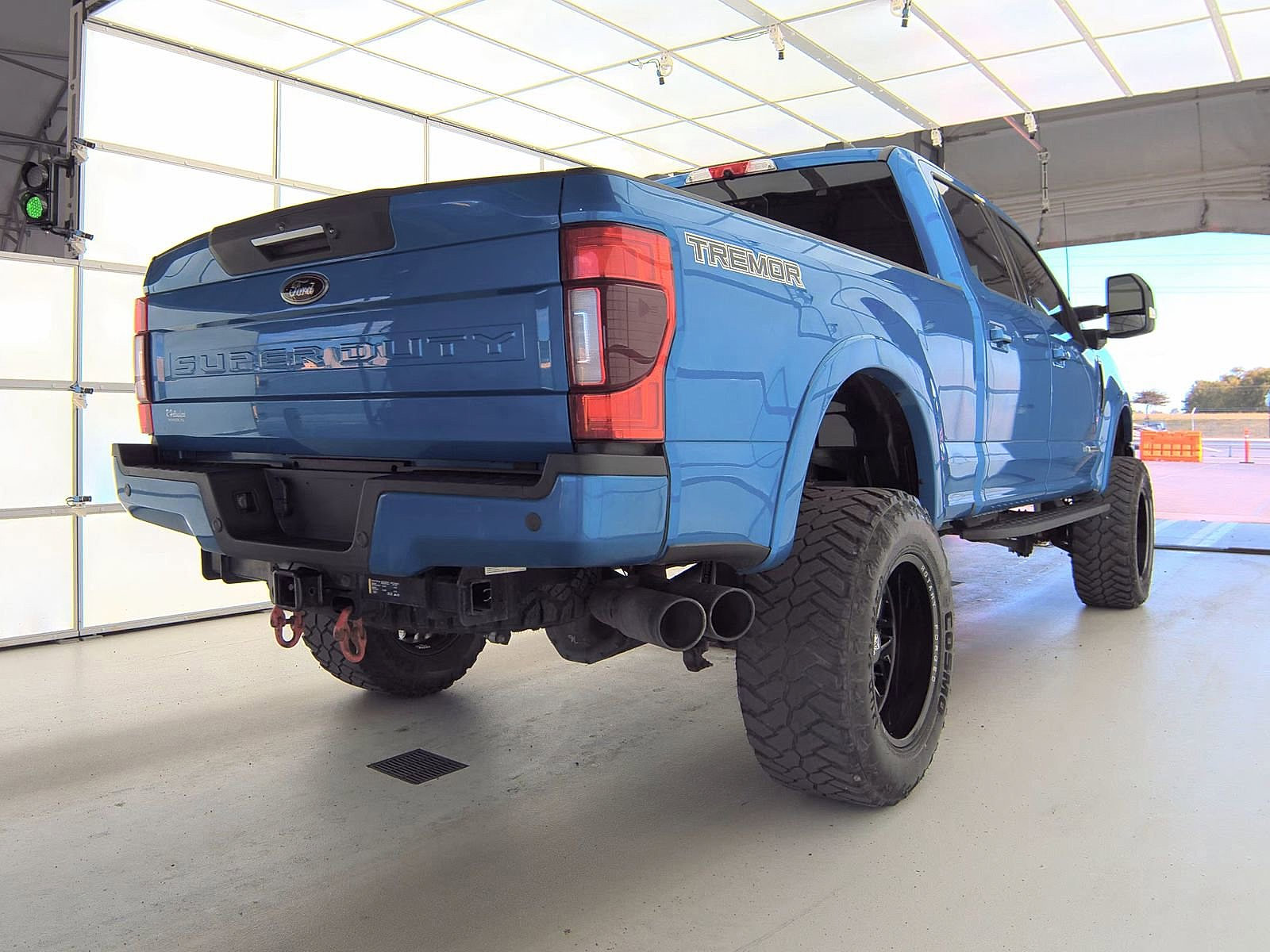 2020 Ford F-250 Lariat photo 3