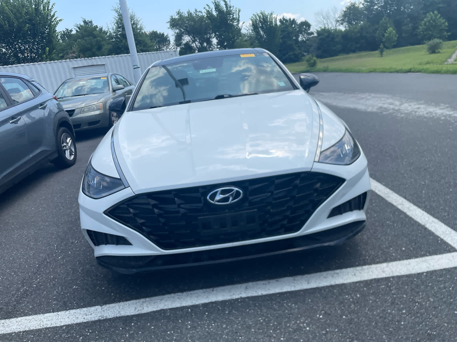 2022 Hyundai Sonata SEL Plus photo 2