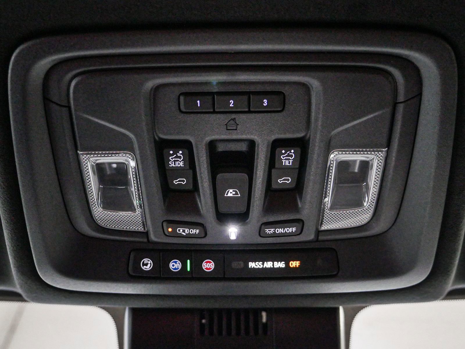 2025 Gmc Sierra 3500 HD Denali Ultimate photo 33