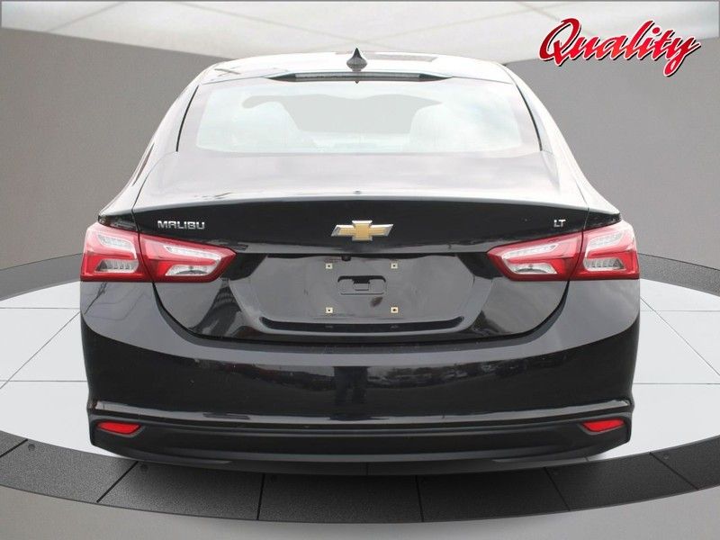 2020 Chevrolet Malibu 1LT photo 4