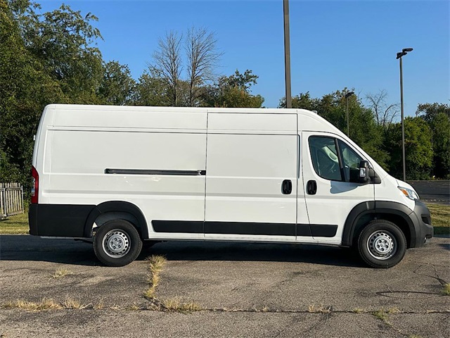 2024 Ram ProMaster 3500 photo 8