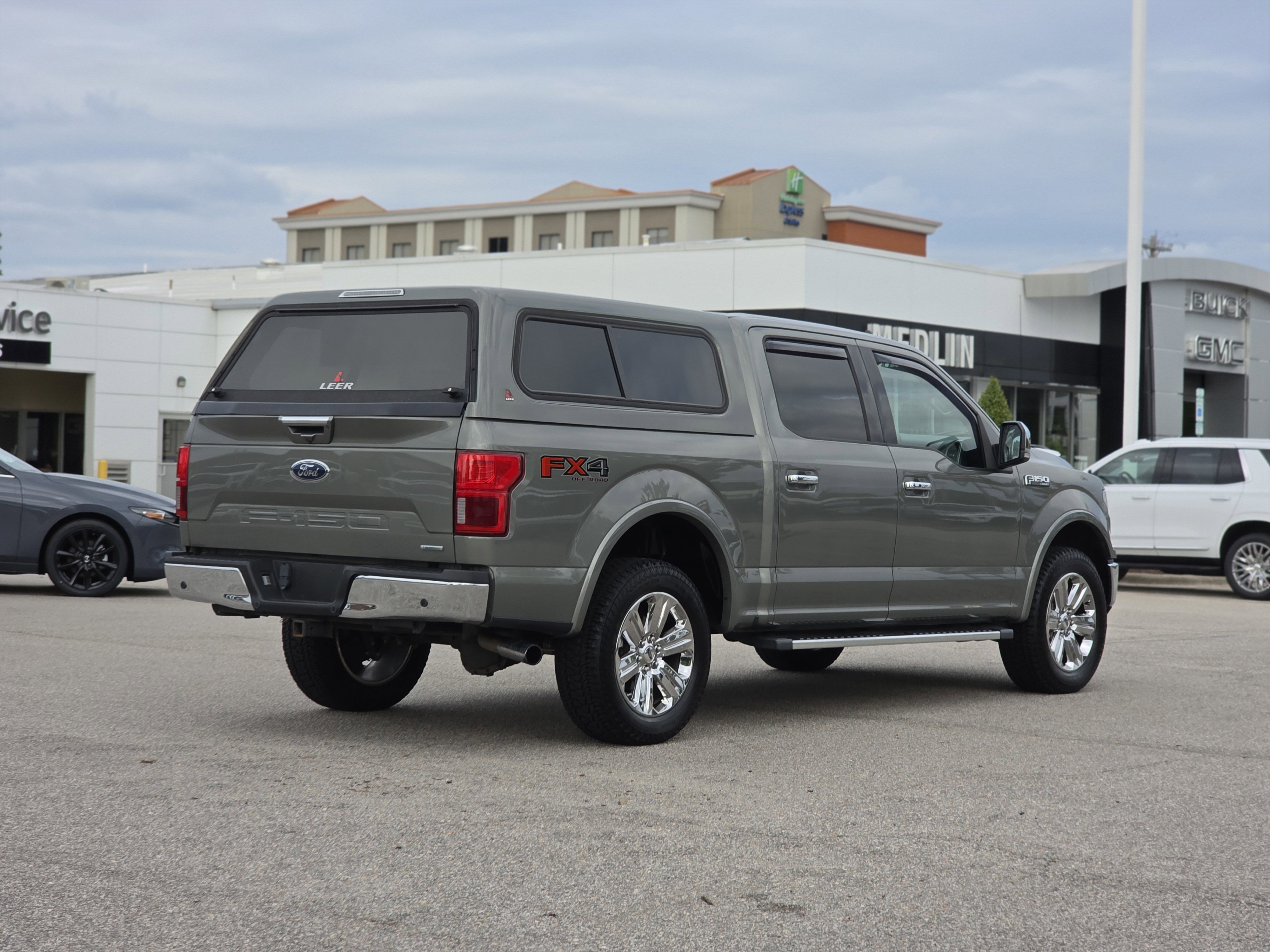 2019 Ford F-150 Lariat photo 2
