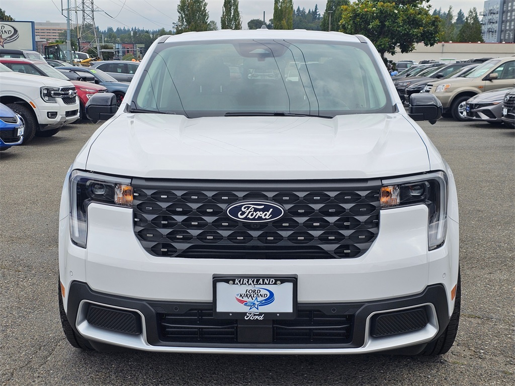 2025 Ford Maverick Lariat photo 2