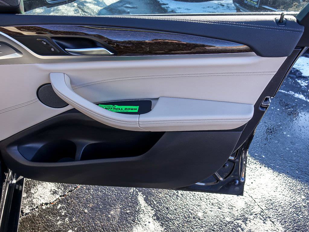 2019 BMW X4 - Image 30