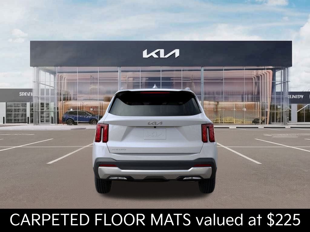 2025 Kia Sorento S photo 4