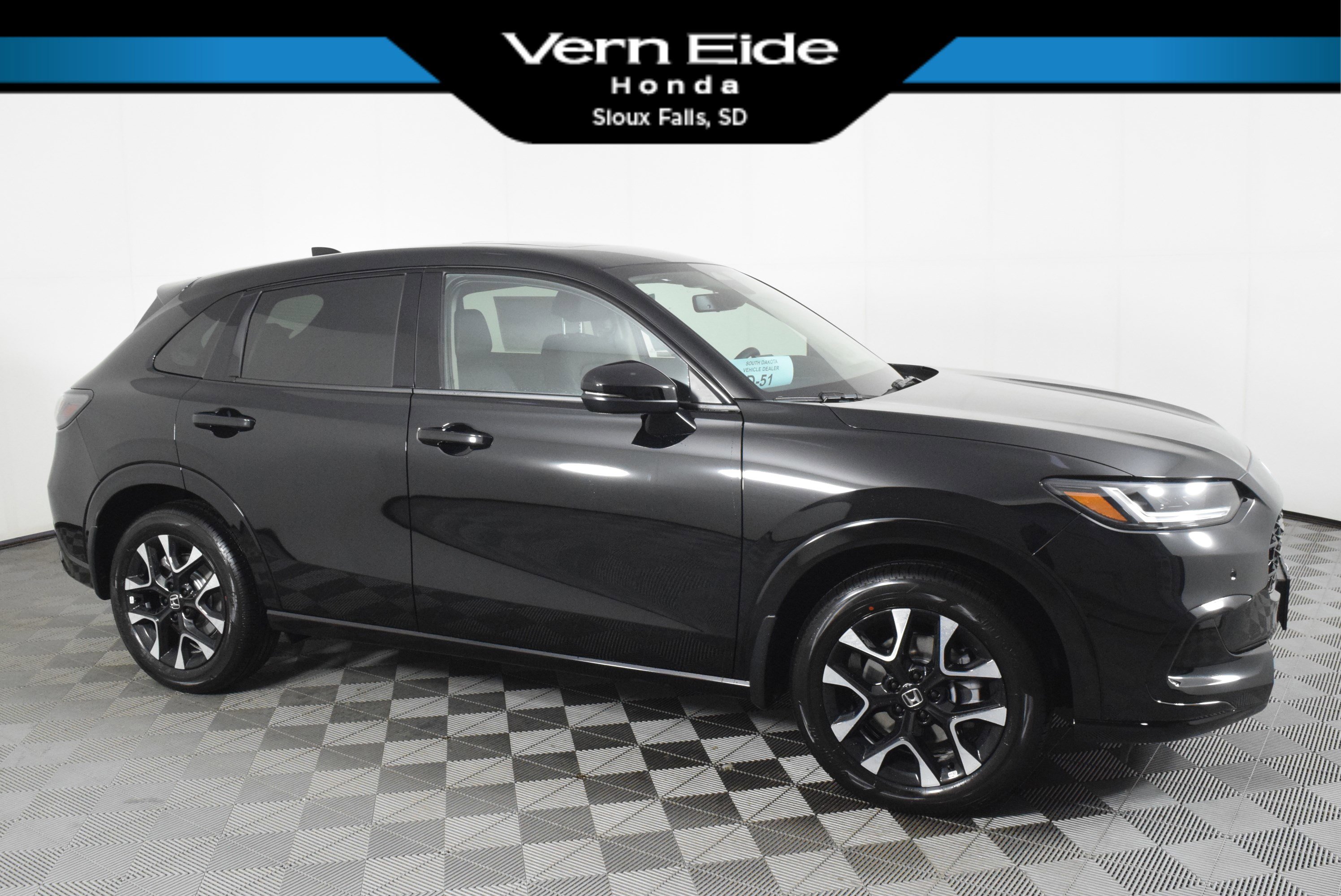 2026 Honda HR-V EX-L's photo