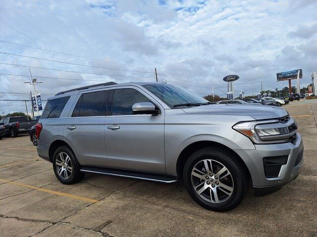 2022 Ford Expedition XLT photo 3