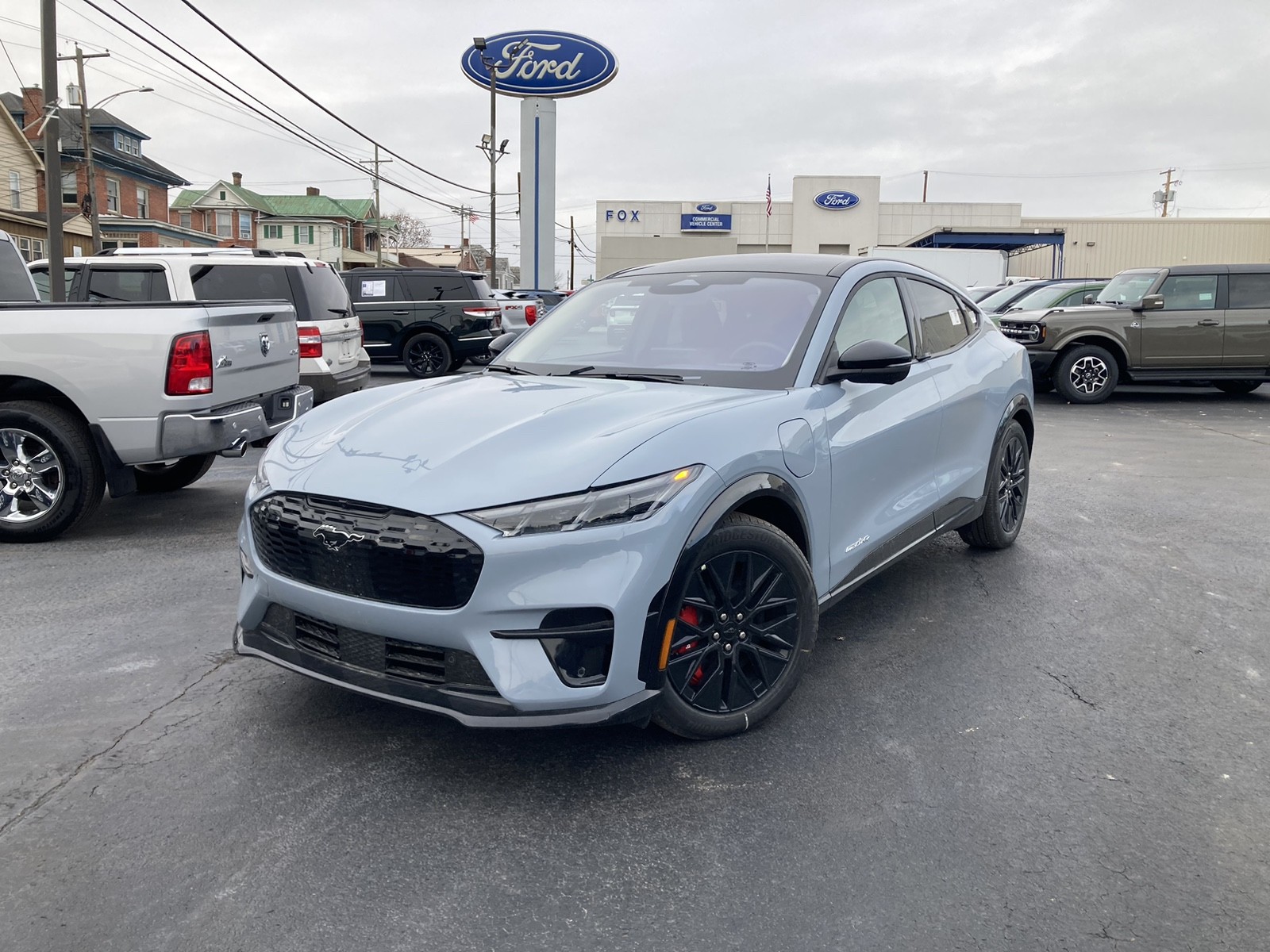 2025 Ford Mustang Mach-E Premium AWD's photo