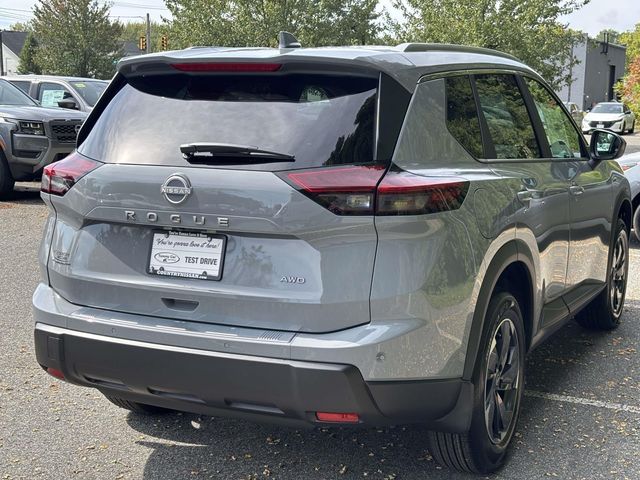 2026 Nissan Rogue SV photo 2