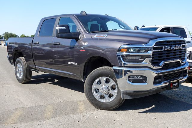 2025 Ram 3500 Big Horn photo 2