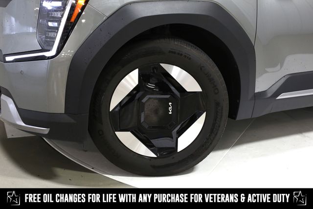Used 2024 Kia Ev9 Light with VIN KNDAA5S27R6034850 for sale in Rockwall, TX