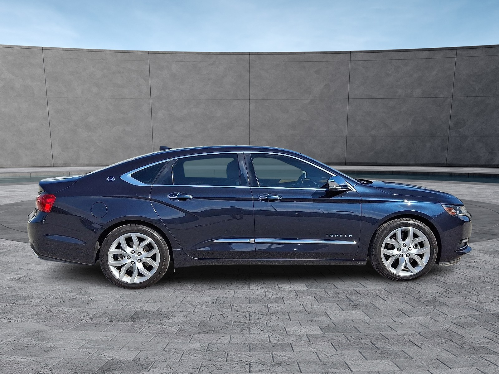 2014 Chevrolet Impala LTZ photo 12