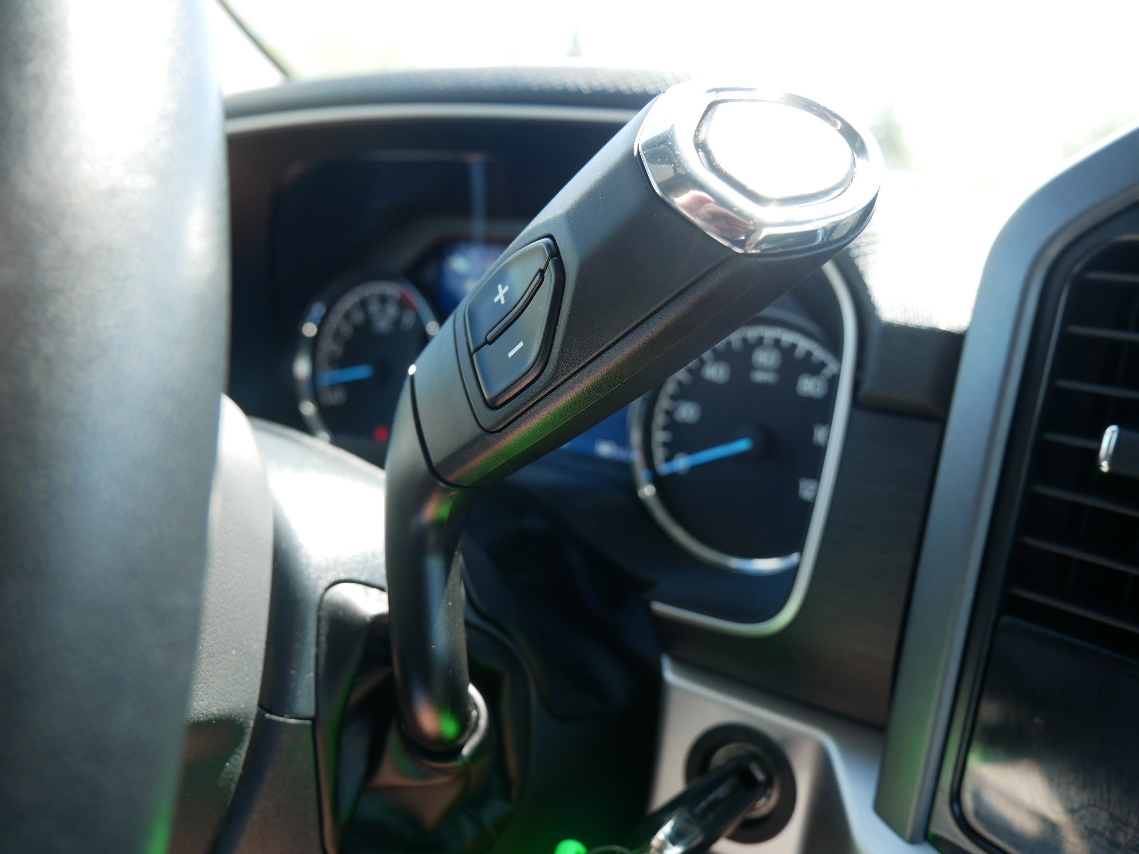 2022 Ford F-150 XLT photo 21