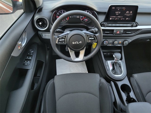 2024 Kia Forte LXS photo 24
