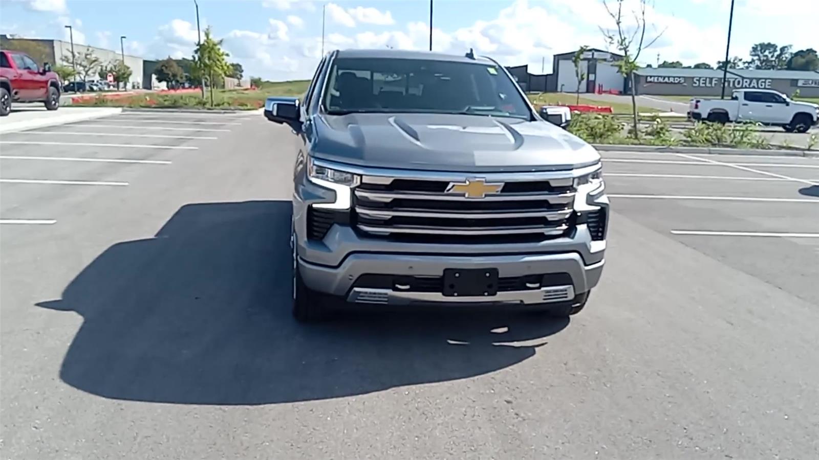 2026 Chevrolet Silverado 1500 High Country photo 3