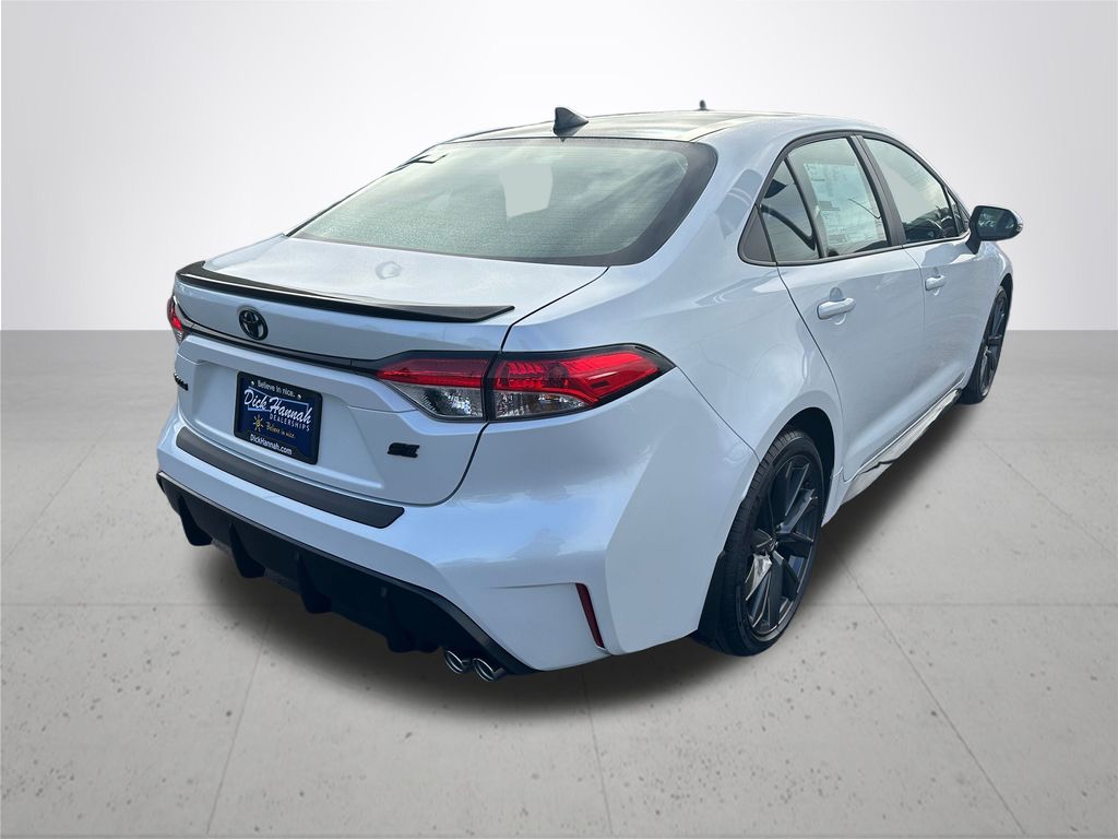 2026 Toyota Corolla SE photo 7