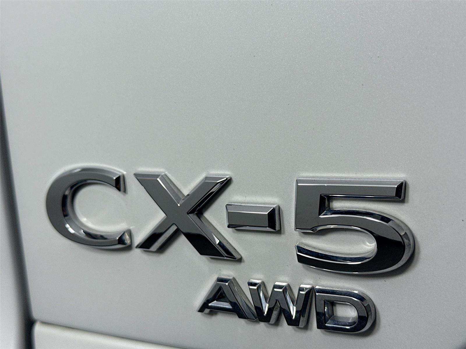 2023 Mazda CX-5 2.5 S Preferred photo 11